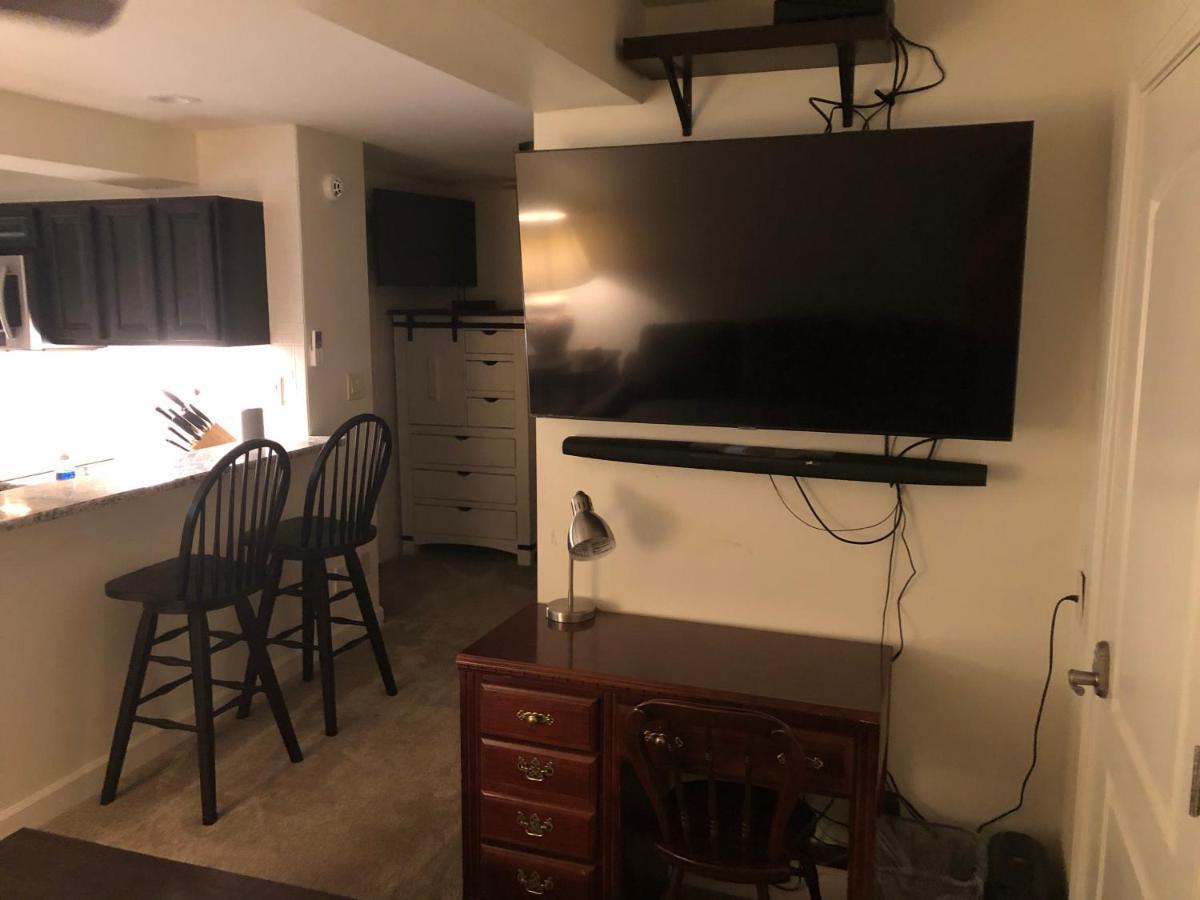 Apartment In The Country Etowah Экстерьер фото