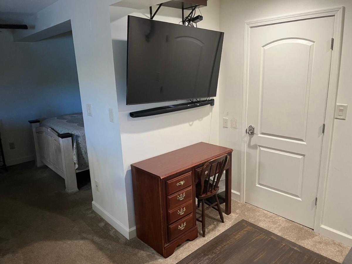 Apartment In The Country Etowah Экстерьер фото